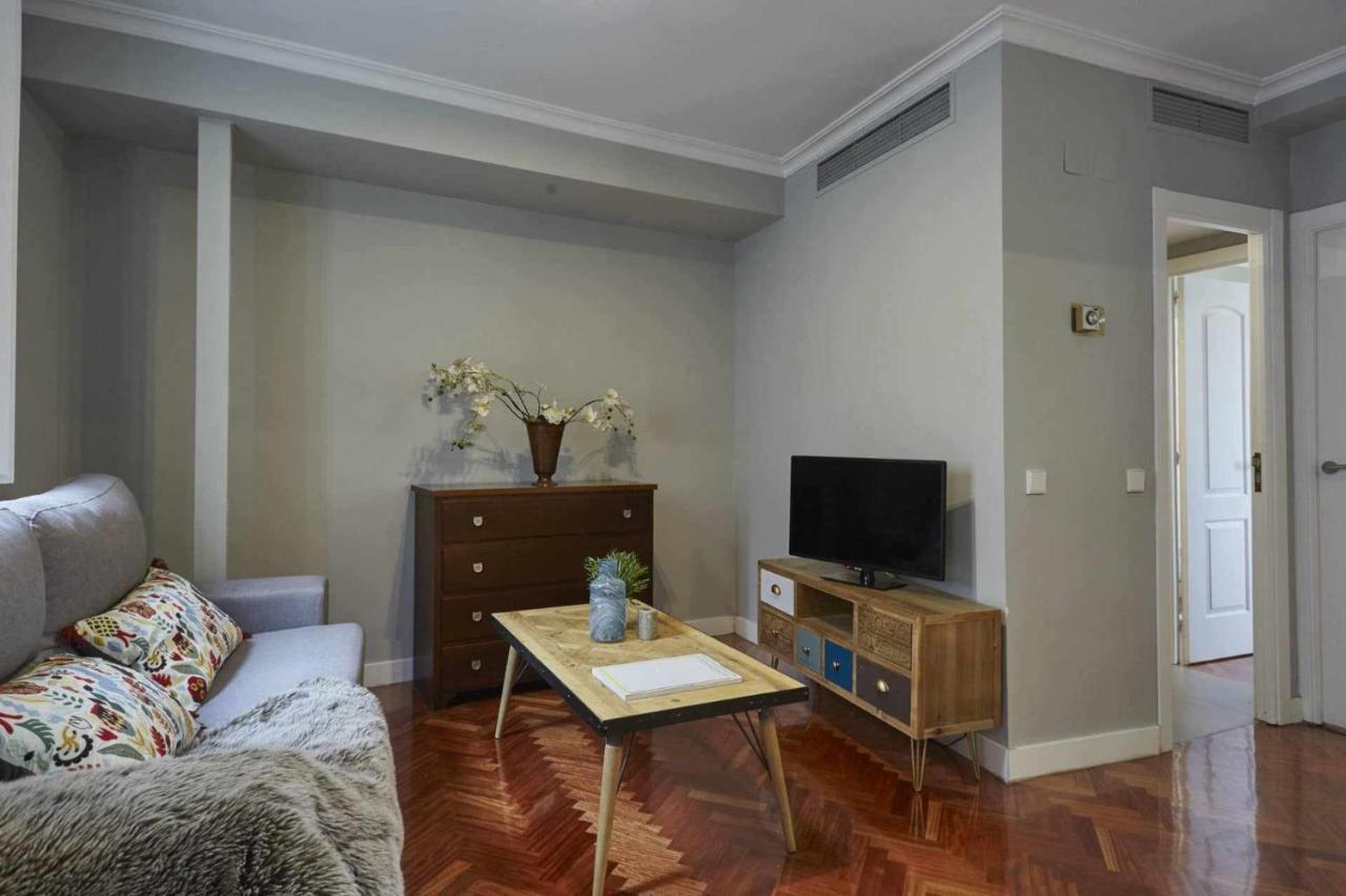 Apartamento V Alcalaretiro Ideal Parejas 马德里 外观 照片